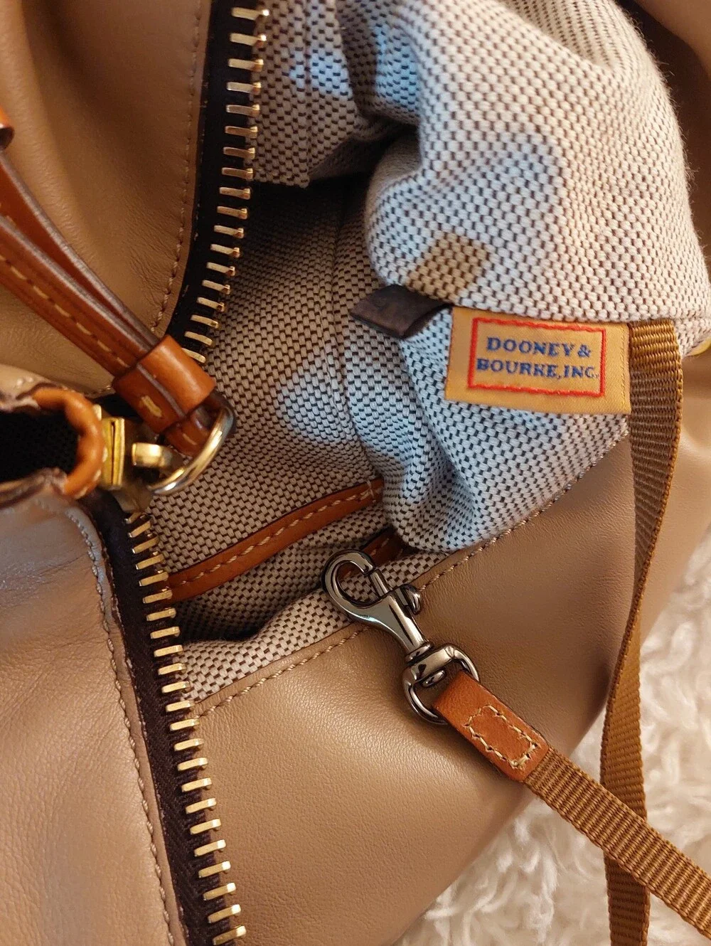Dooney & Bourke Hobo Bag.